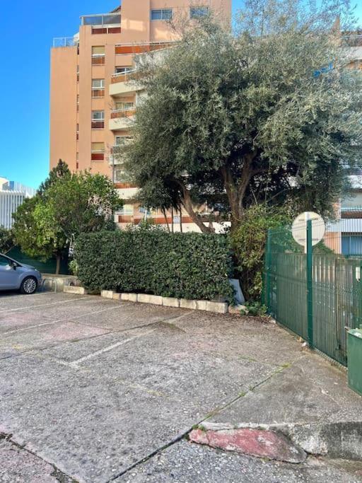 4 Couchages - A 12 Min De La A Pied - Wifi Inclus - Parking Et Linge En Option Apartment Antibes